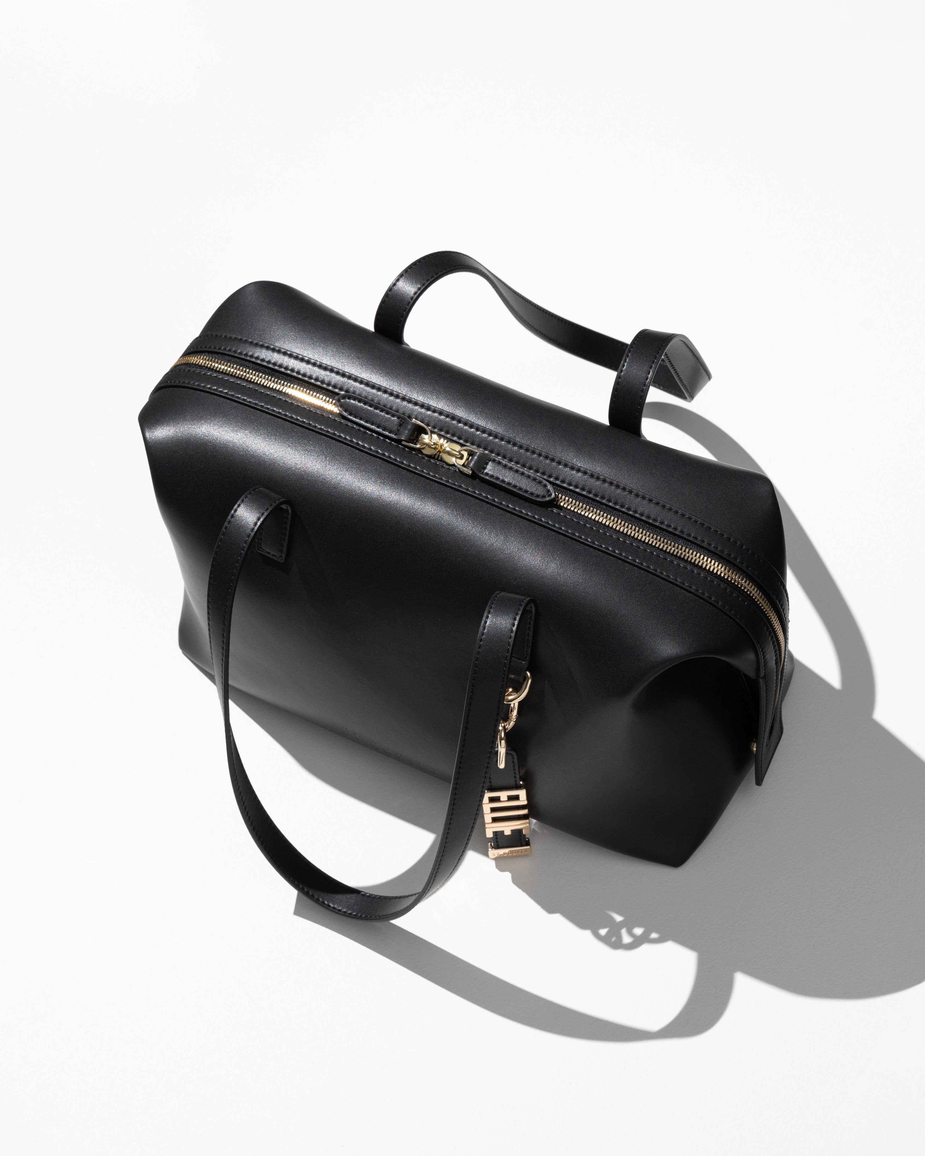 Bowling Bag in Black with Personalised Hardware