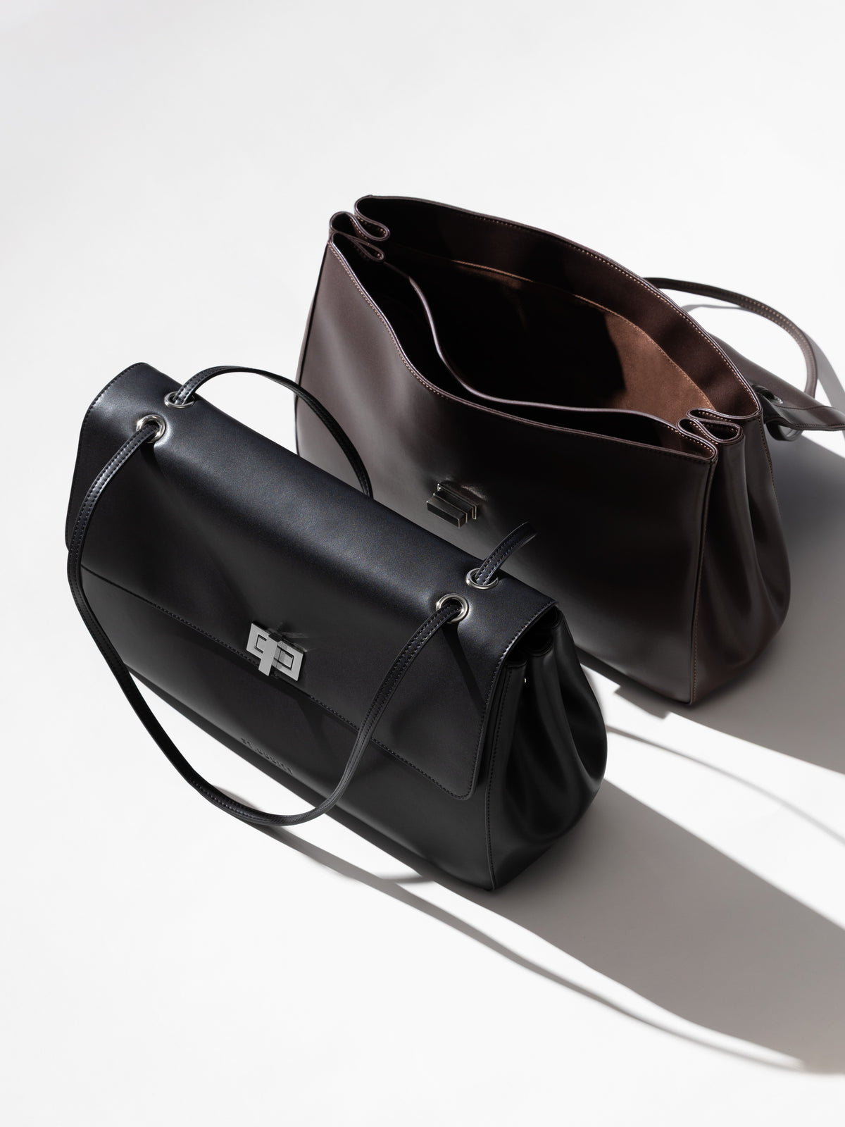 Commute Shoulder Bag in Black and Espresso
