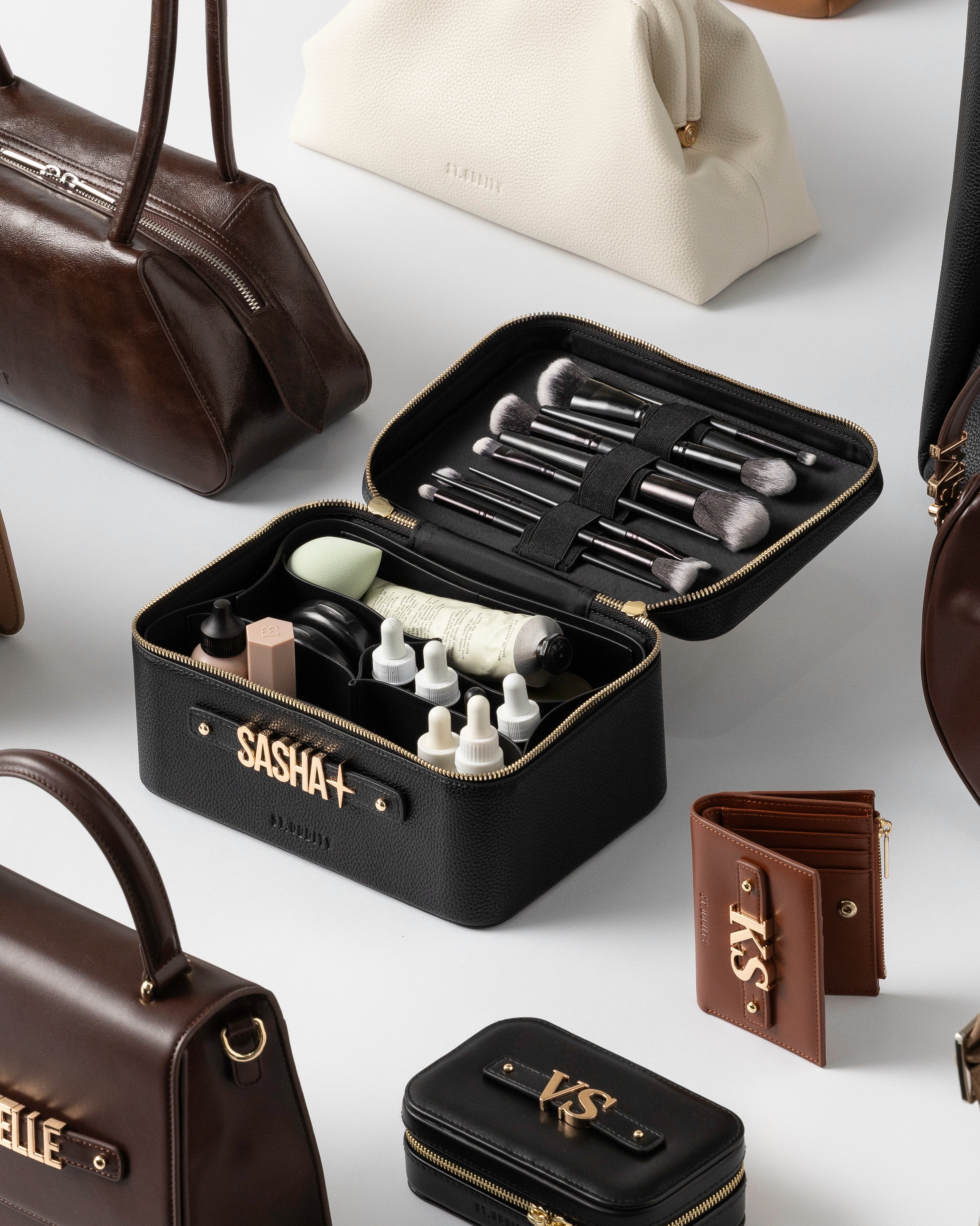 Limited Edition: Vanity Case in Black Pebble/Gold with Personalised Hardware