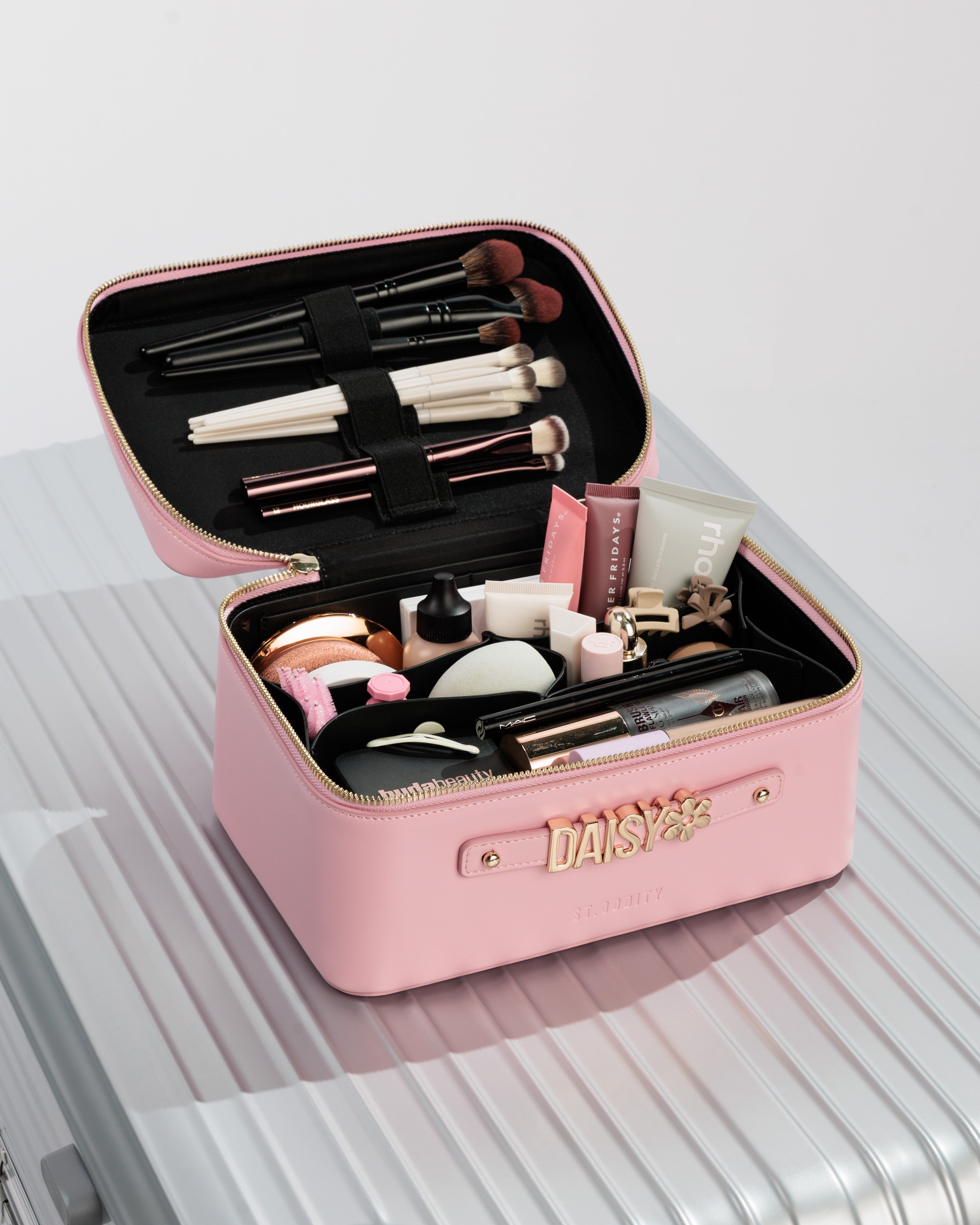 Pre-order (Mid-March): Vanity Case in Pink with Personalised Hardware