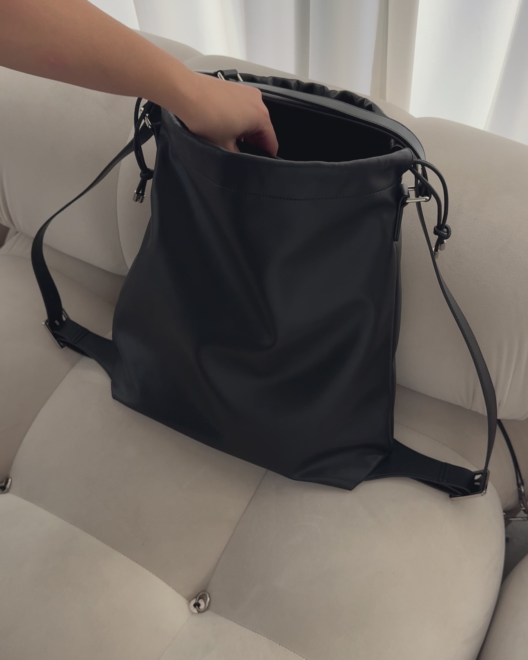 Drawstring Tote features