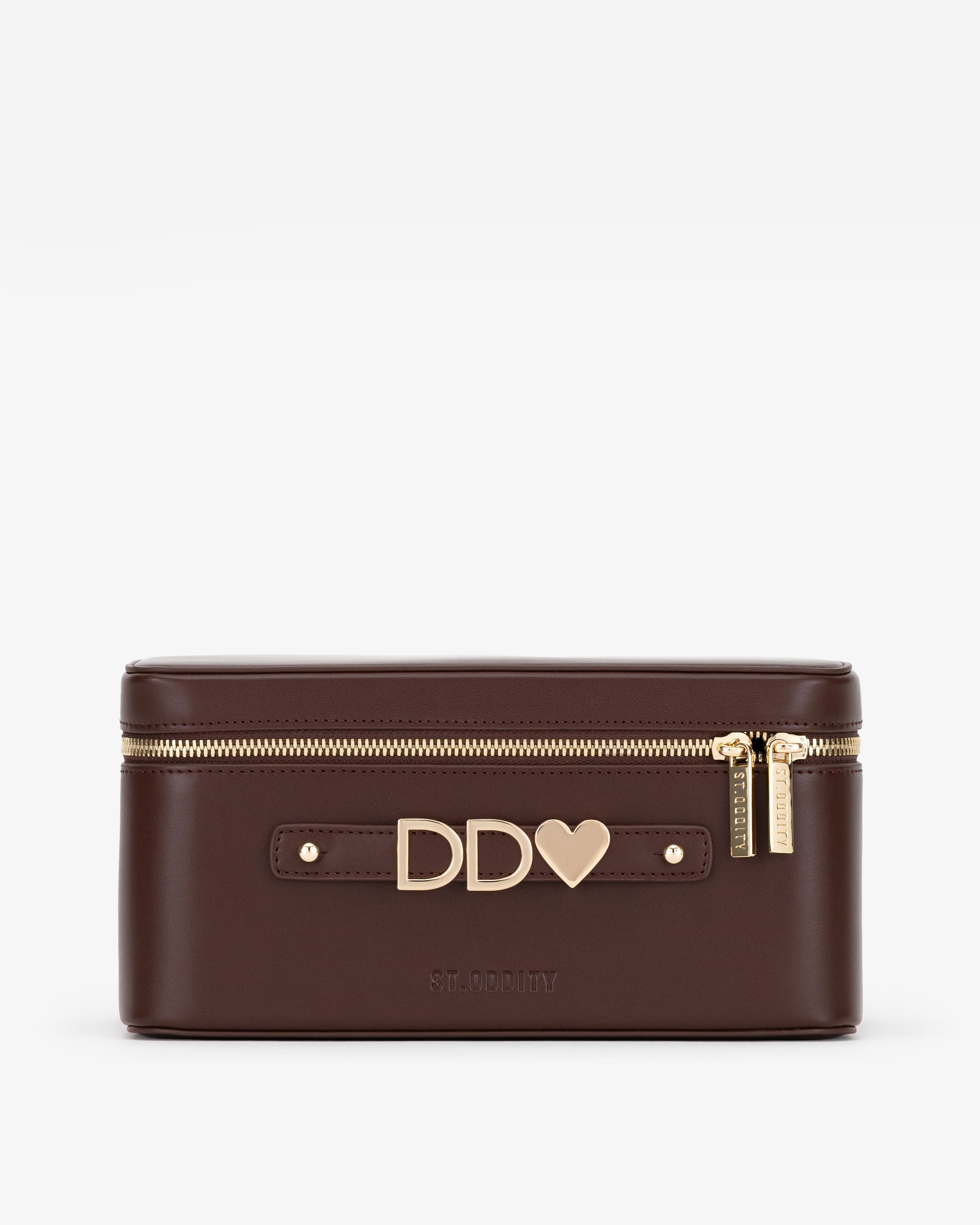 Vanity Case in Brown with Personalised Hardware – St. Oddity