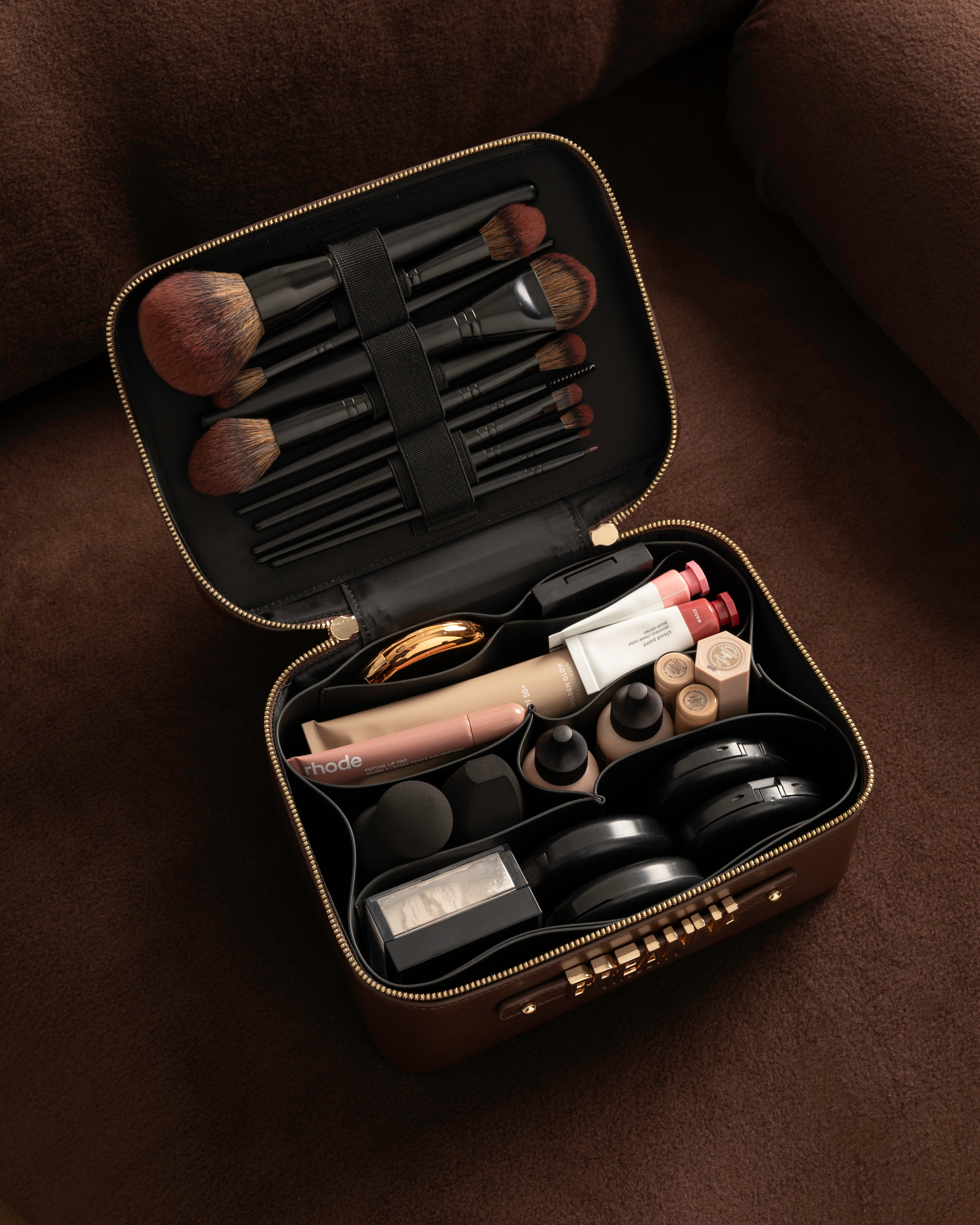 Vanity Case in Brown with Personalised Hardware