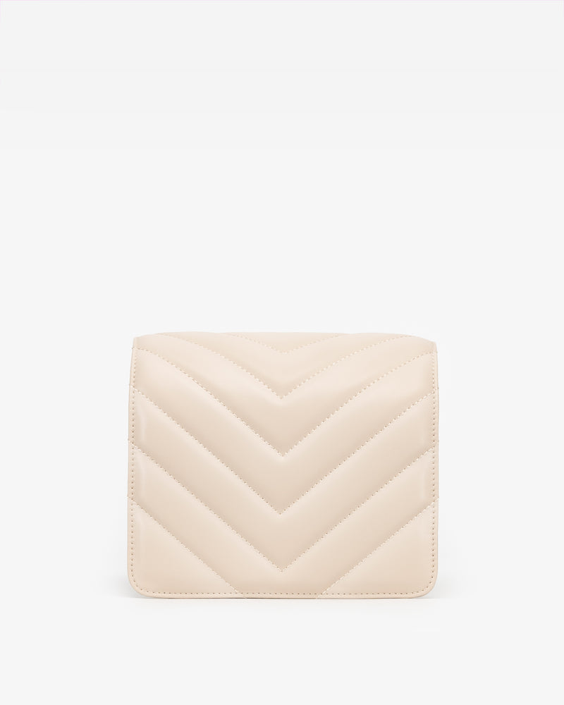 Quilted Chevron Face in Light Sand